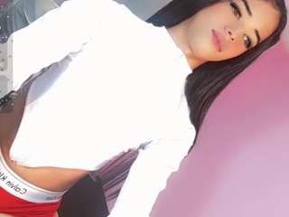  ninaa-keyli chat room