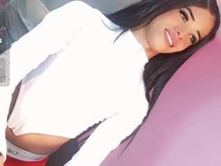  ninaa-keyli chat room