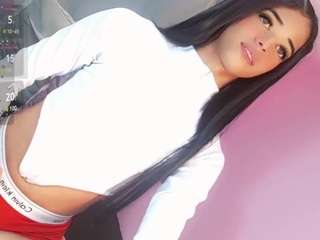  ninaa-keyli chat room