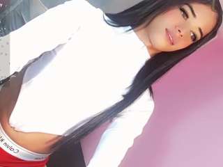  ninaa-keyli chat room