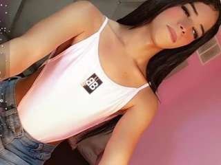  ninaa-keyli chat room