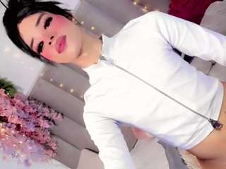 le modèle ninaa-keyli est en webcam porno dans un show sur le site camsoda, il possède les tags suivants: anal toys,average,black hair,brown eyes,colombia,dirty talk,drinking,facial piercings,orgasm,smoking,spanish,spank,tiny tits,hd,latina,small tits