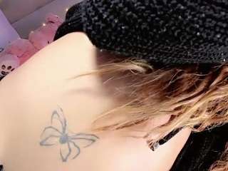 ninaa-keyli live webcam show