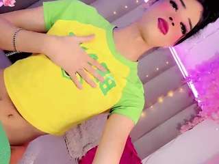 ninaa-keyli live cam
