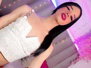 Ninaa-Keyli live cam preview