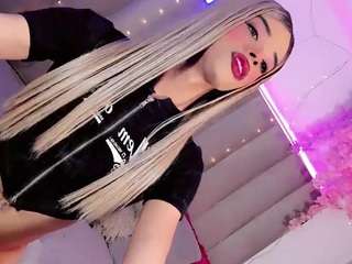 Ninaa-Keyli live cam preview