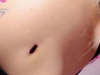 Ninaa-Keyli live cam preview