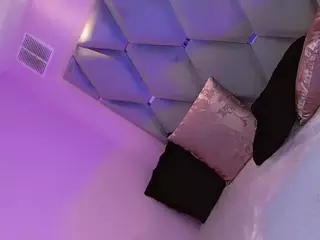 Ninaa-Keyli's Live Sex Cam Show