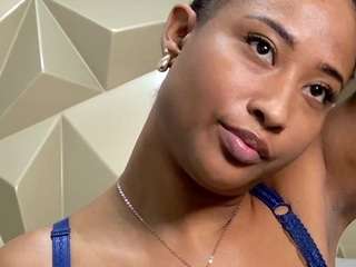 realpassionmacol... Live Webcam on CamSoda