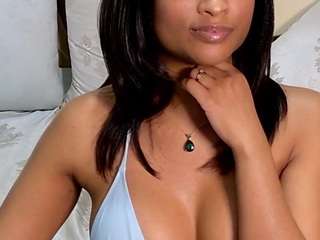 realpassionmacol... Live Webcam on CamSoda