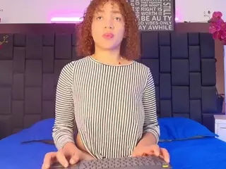 TinaHeartt's Live Sex Cam Show