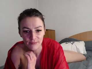 britneydivin's CamSoda show and profile