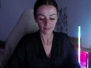 BritneyDivin live cam preview