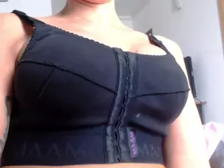 BritneyDivin's Live Sex Cam Show