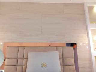 chloe-murray's CamSoda show and profile