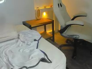 Chloe-Murray's Live Sex Cam Show