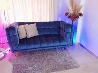 isa-brunni's Live Sex Cam Show