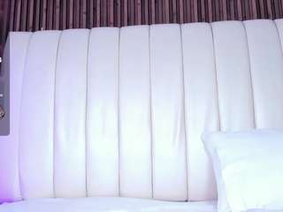 sandramiler webcam model