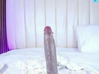 sandramiler's CamSoda show and profile