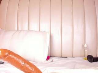 sandramiler Live Webcam on CamSoda