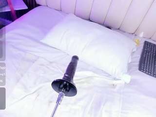 SandraMiler live cam preview
