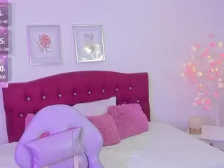 Sophia-Miller11's Live Sex Cam Show