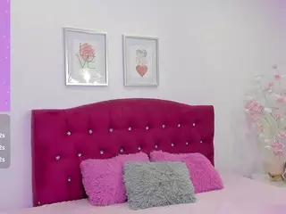 Sophia-Miller11's Live Sex Cam Show