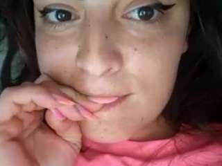 britneyquenn18 webcam model