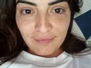 britneyquenn18 webcam