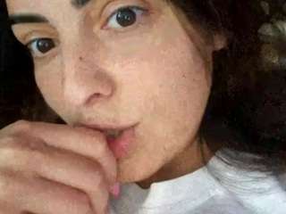 britneyquenn18 webcam
