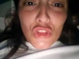 britneyquenn18 webcam
