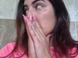 britneyquenn18 webcam