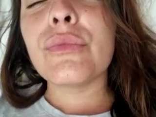britneyquenn18 webcam