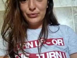 britneyquenn18 webcam