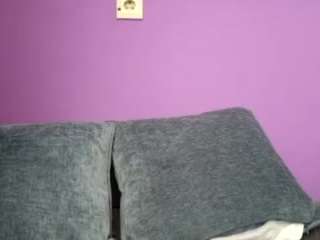 britneyquenn18 webcam