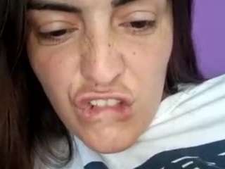  britneyquenn18 chat room