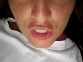  britneyquenn18 chat room