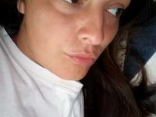  britneyquenn18 chat room