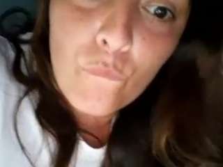  britneyquenn18 chat room