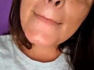  britneyquenn18 chat room
