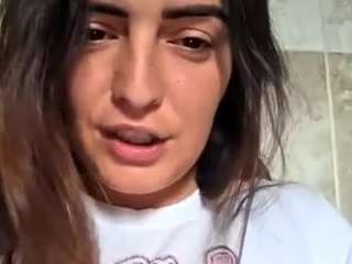 britneyquenn18 webcam