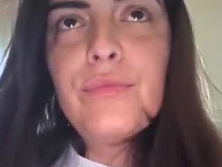 britneyquenn18 webcam
