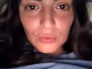 britneyquenn18 webcam
