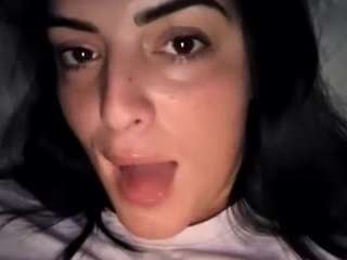 britneyquenn18 webcam