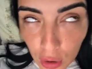 britneyquenn18 webcam