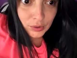 britneyquenn18 webcam model