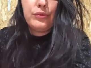 Live webcam model britneyquenn18 on Soda Cams