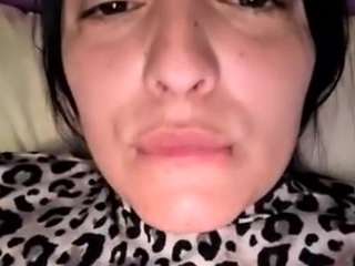 britneyquenn18 webcam