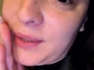 britneyquenn18 webcam