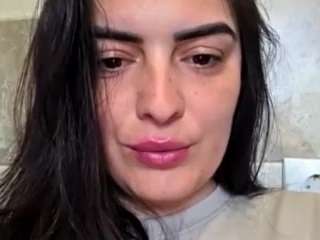 britneyquenn18 webcam